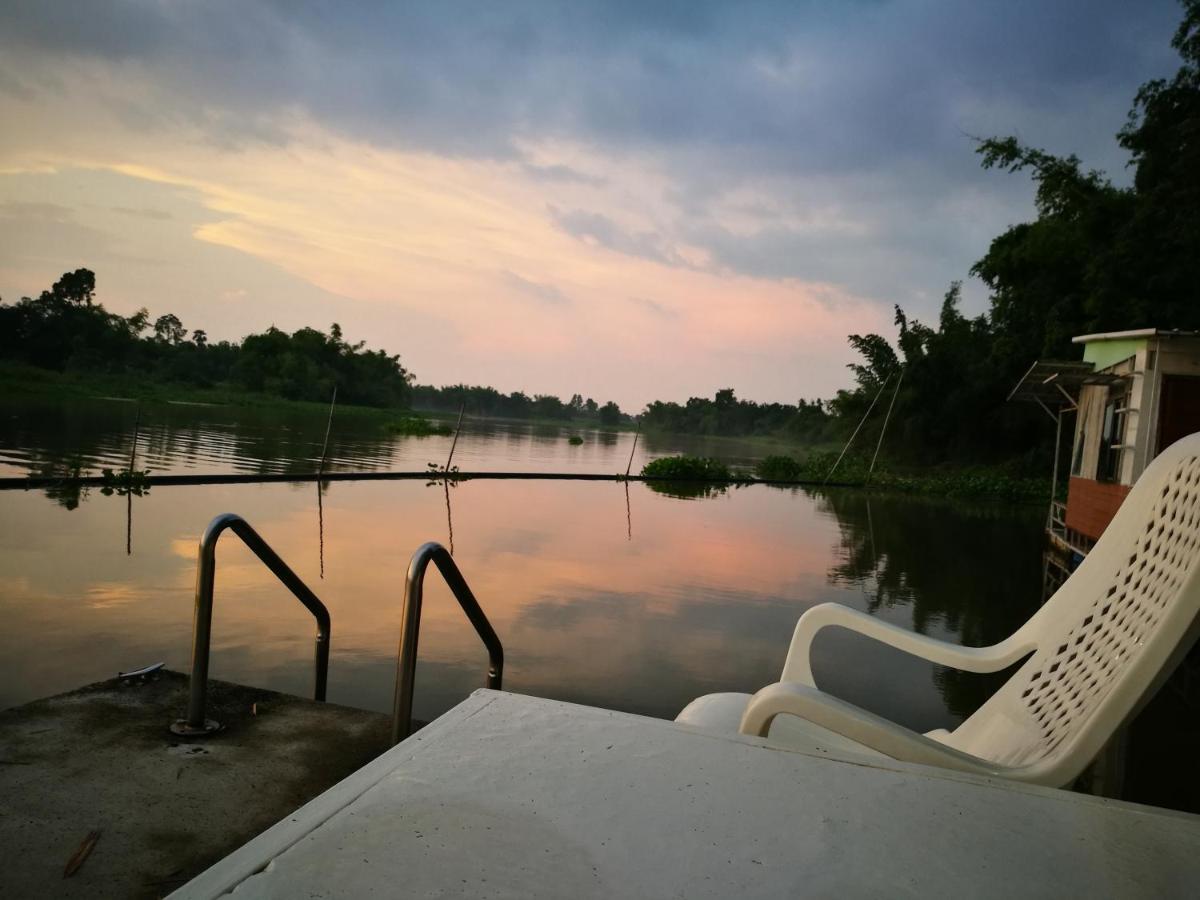 River Marina Resort Uthai Thani Εξωτερικό φωτογραφία