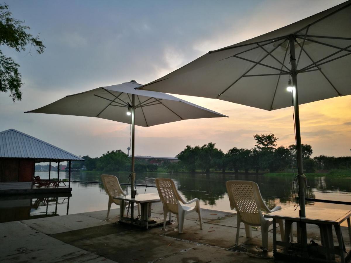River Marina Resort Uthai Thani Εξωτερικό φωτογραφία