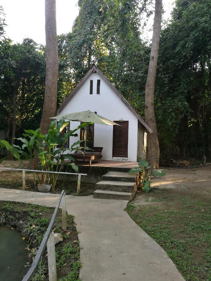 River Marina Resort Uthai Thani Δωμάτιο φωτογραφία